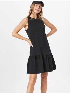Madewell Sleeveless Ruffle-Hem Midi Dress